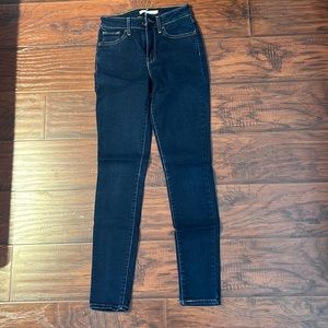 Levi’s High-Rise Dark Wash Skinny Jean